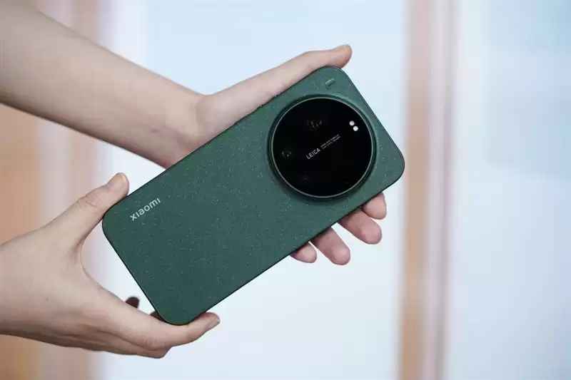 小米10 Ultra七代更迭：影像旗舰的进阶之路