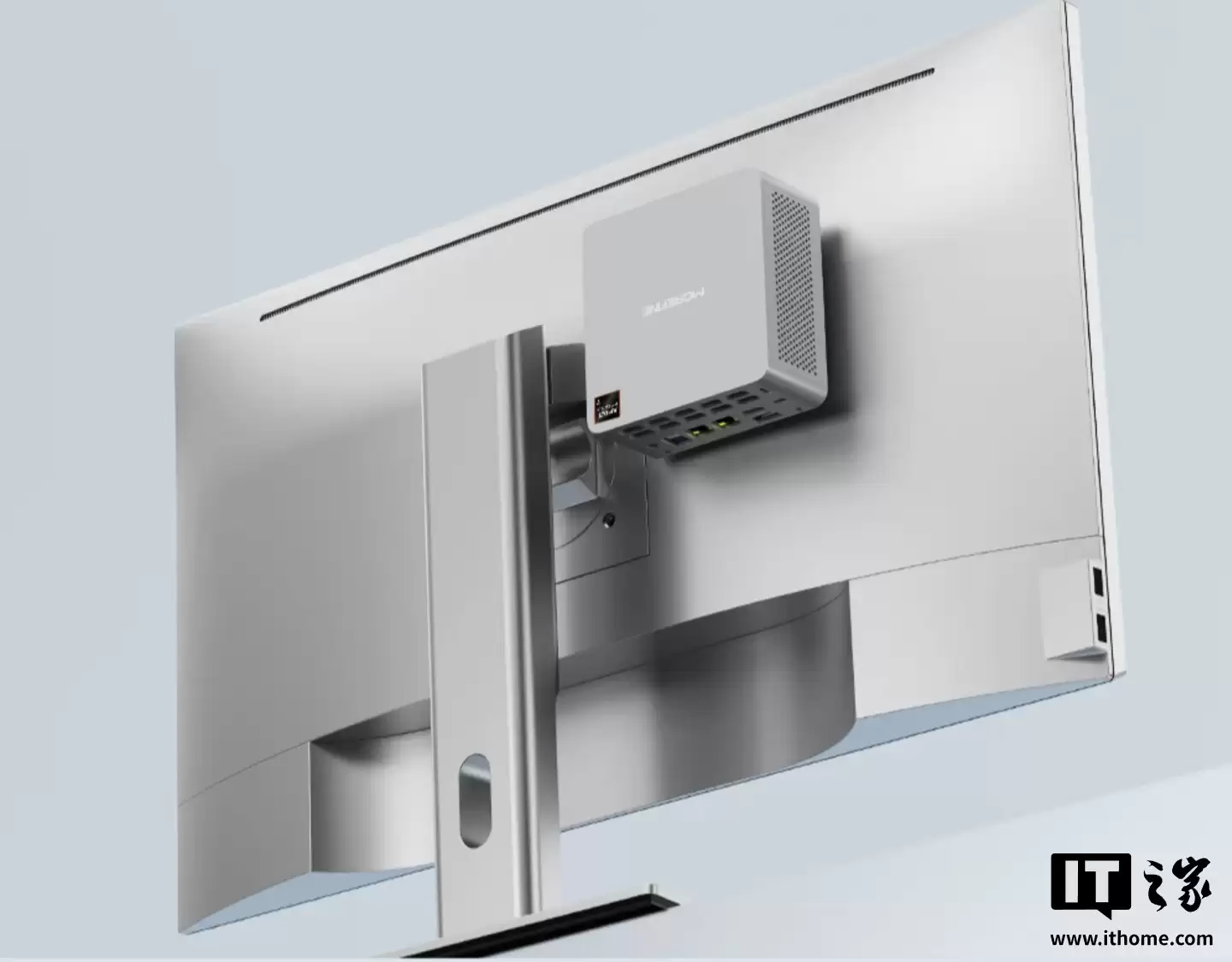 MOREFINE 摩方推出 M900 迷你主机:前置 OCuLink、USB 4 接口,可选锐龙 7 H 255/AI 7 350/AI 5 340 处理器