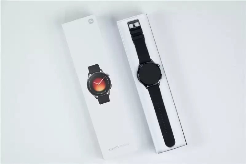 小米手表5发布:高端材质+双芯续航,定义旗舰新标准