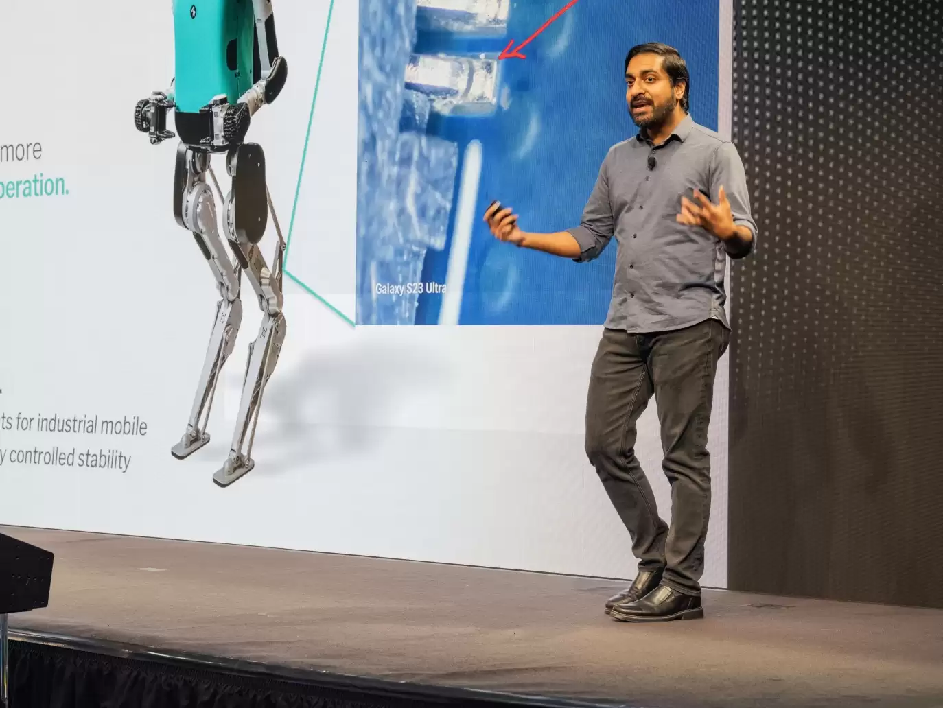 华尔街日报:人形机器人赛道过热,创业者警告技术成熟度被高估