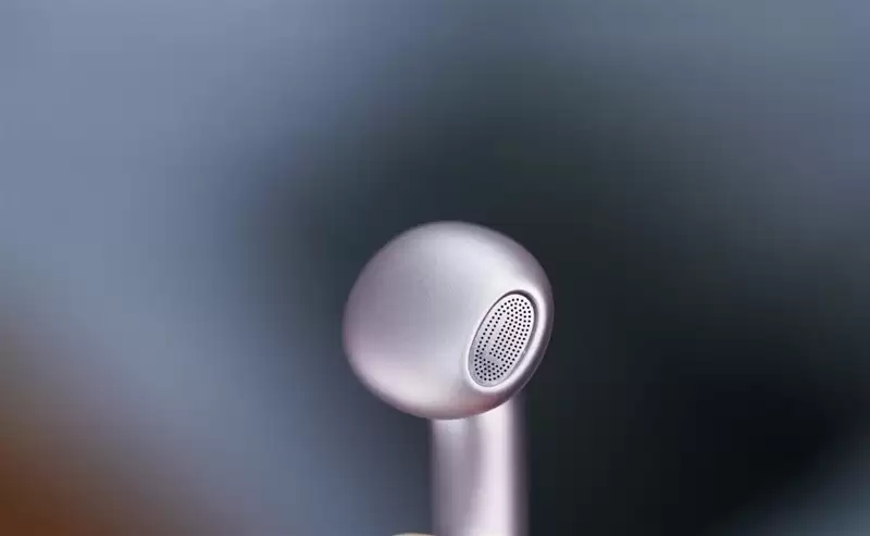 小米史上最强半入耳！Xiaomi Buds 6评测：音质越级+会议神器双 buff 加持