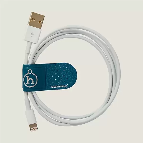 可重复使用 爱马仕推出羊皮创可贴：单张约售385元