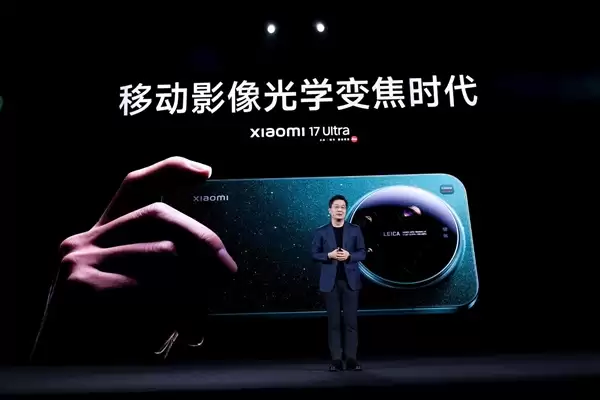 年终最火旗舰 小米17+ Ultra徕卡版被疯抢：黄牛炒至万元以上
