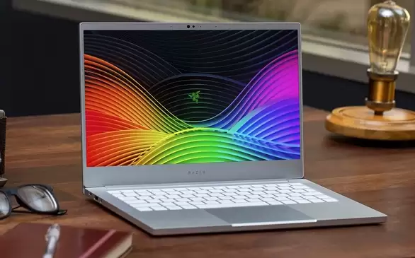 2025年中国AI PC市场爆发：联想领跑，高端化与游戏本成增长引擎