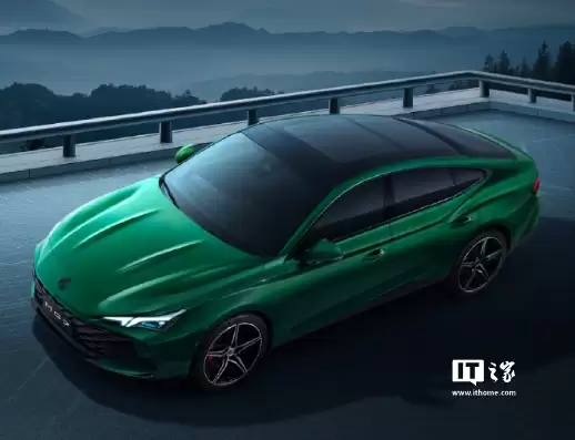 2026 款名爵 MG7 车型将于 1 月 6 日上市：升级智能化配置，现款 12.59 万元起