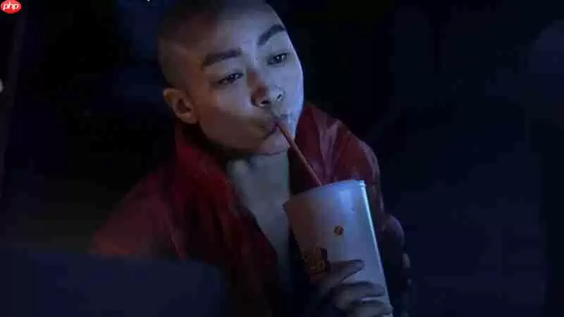 《星际：异端先知》光头女主被网友改成性感美女