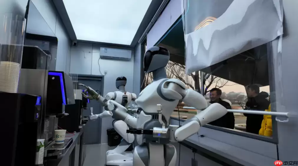 全球首个模块化具身智能服务空间在北京、深圳同步发布