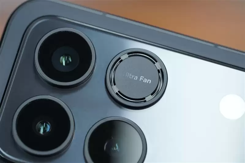 首发10000mAh大电池!荣耀WIN全面评测:原以为续航无敌 没想到性能释放更是不讲道理!