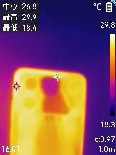 半年内没有对手!荣耀WIN RT评测:2699元首发1万mAh大电池 这才是性价比电竞机!