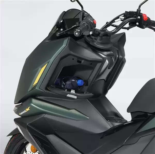 11800元 升仕150X龙骨踏板摩托掀桌 网友:炸了都夸它响