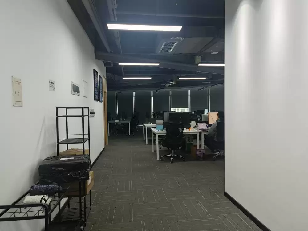 实探Manus公司武汉办公室 团队已基本搬离