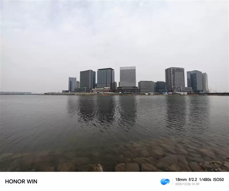 首发10000mAh大电池!荣耀WIN全面评测:原以为续航无敌 没想到性能释放更是不讲道理!