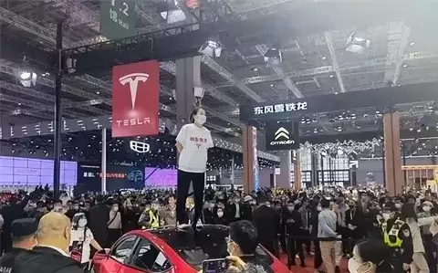 特斯拉诉车顶维权当事人名誉权纠纷案进入强制执行阶段