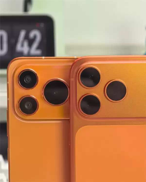 荣耀Power2与iPhone 17 Pro Max同框对比来了!Deco、配色果味十足