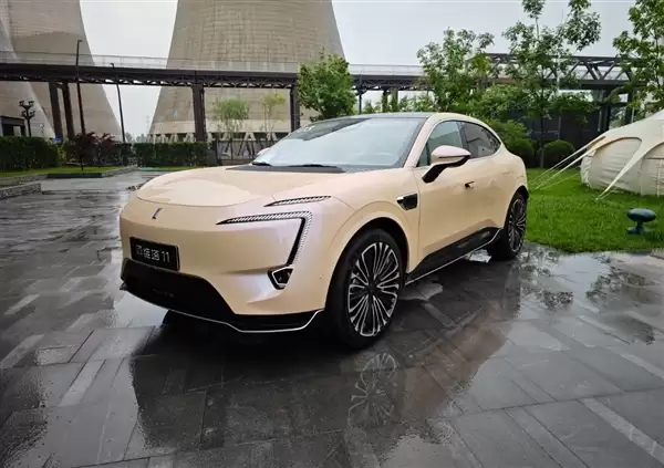 阿维塔辟谣会议纪要截图：三激光版车型后续均能升级华为ADS 5