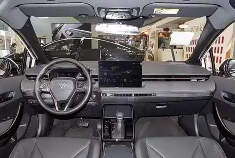 广汽丰田雷凌L上市,12.98万起售,搭载8155芯片+TSS 3.0