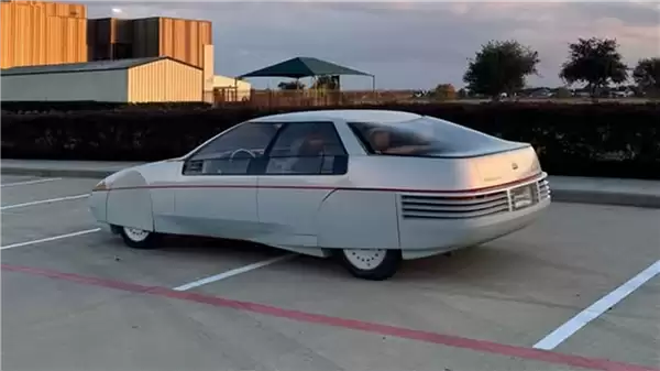 风阻系数仅0.15！福特40年前概念车现身二手平台