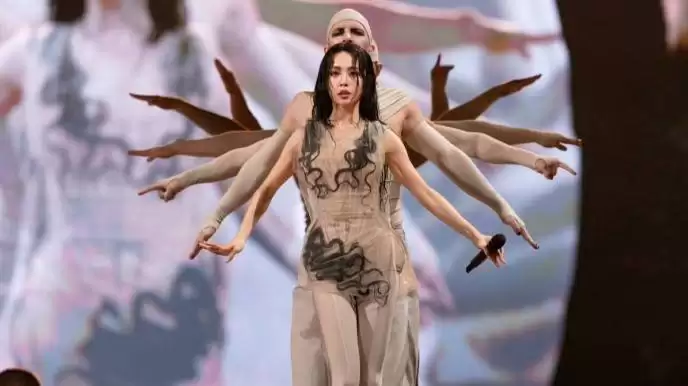 蔡依林美杜莎女王震撼开唱,30米机械蛇炫技破亿制作