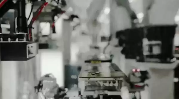 总投资630亿元！京东方宣布提前点亮中国首条第8.6代AMOLED生产线