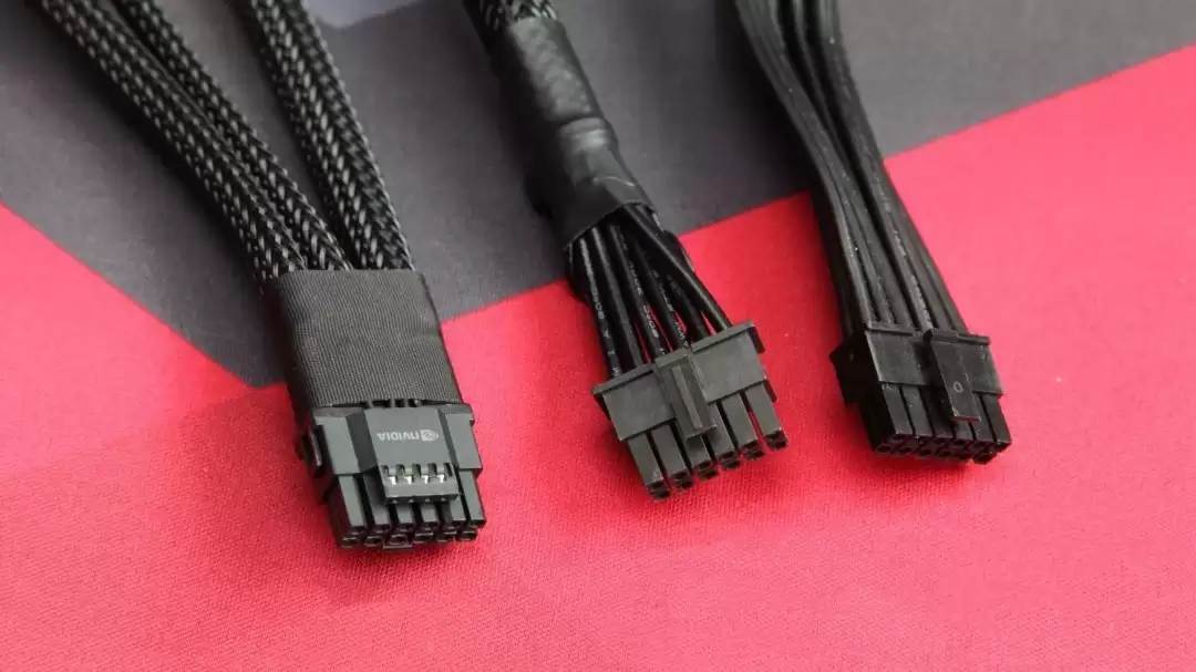 显卡功耗飙升下12V-2×6接口供电方案之争