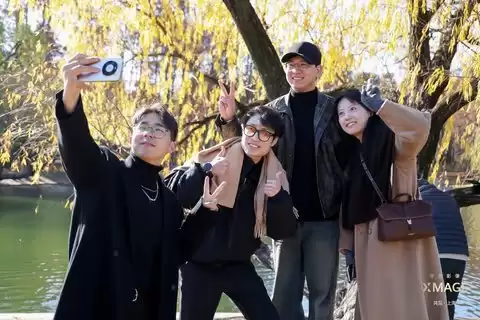 从“看见”到“共见”:XMAGE 共见与华为 Mate 80 系列的年终影像叙事