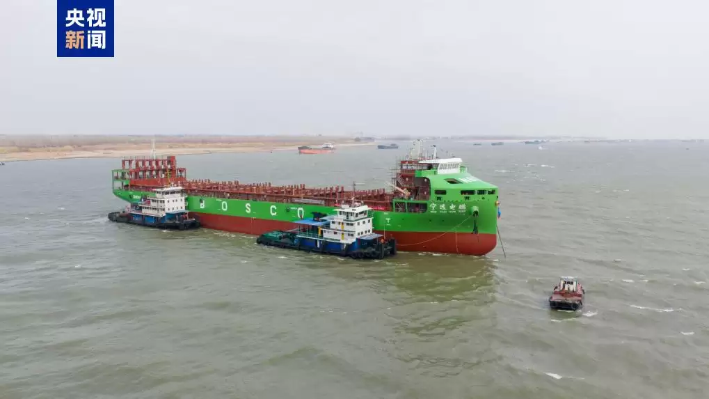 宁远电鹏号下水:国内首批万吨级纯电动智能船舶再进一步