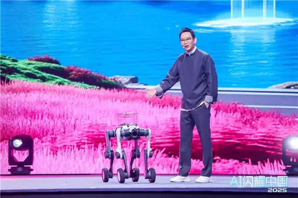 云深处科技亮相吴晓波科技人文秀,展现行业应用硬实力