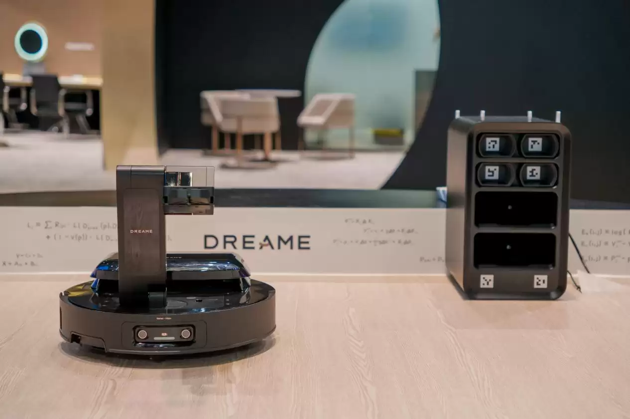 追觅扫地机官宣CES预热海报 或为具身智能新突破