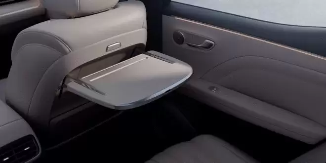 增程+纯电双动力 埃安AION i60上市XX.XX万起