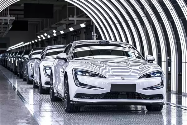 比油车还能跑!比亚迪仰望U7申请150度电池包:续航1005公里