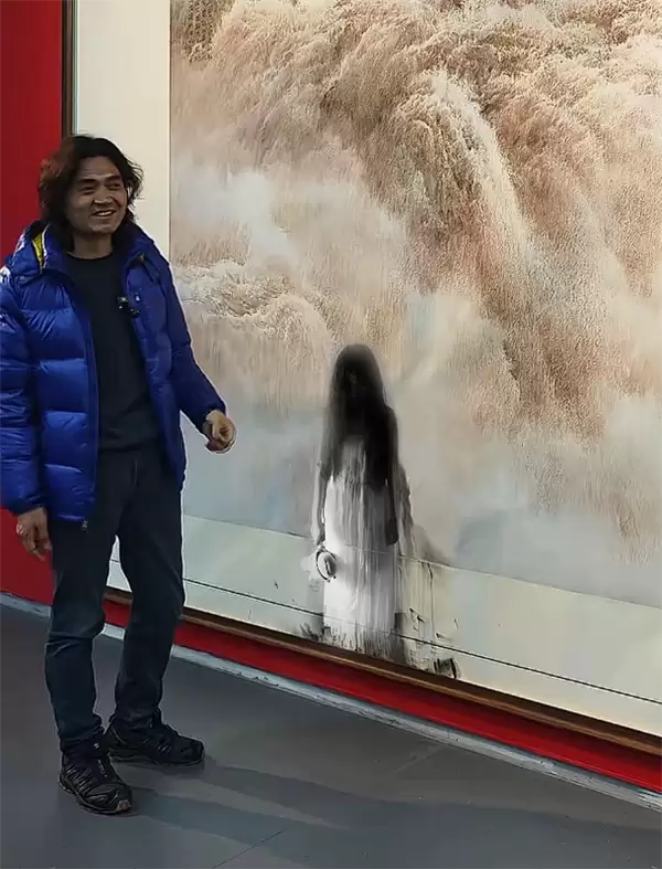 估价380万 著名画家巨幅画作遭泼墨：千万网友献策补救