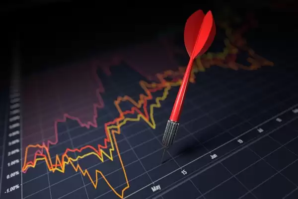 港股国产GPU第一股！大涨100% 中一手赚4000元