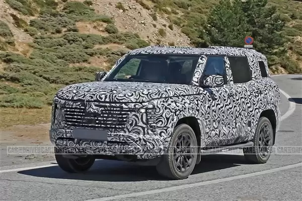 三菱即将发布新款帕杰罗