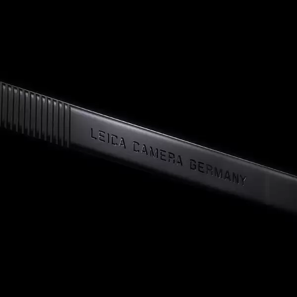 雷军称小米17 Ultra徕卡版好帅！每一个细节设计都源自徕卡相机