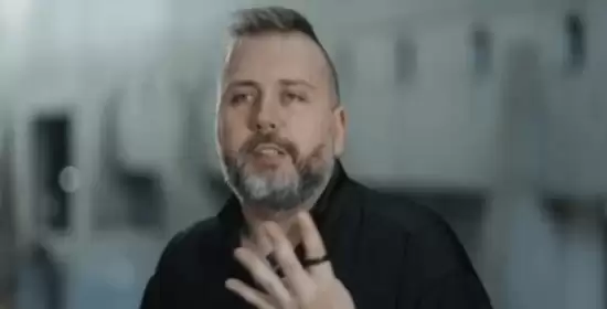 逃离塔科夫主创尼基塔自述:十年磨一剑,游戏背后的挣扎与人性实验