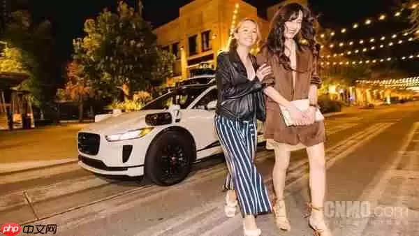 特斯拉与Waymo的辅助驾驶路线之争 停电给出答案