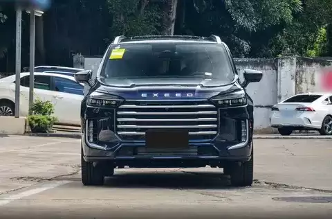 2026款星途揽月超越版上市，18.79万起售，标配2.0T+8AT