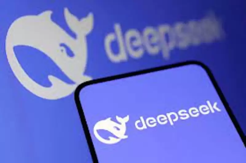 DeepSeek怎么进行论文润色_优化与改进学术论文语言表达 - 游乐网