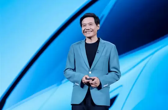 企业家直播痛诉网络谣言：拒绝被恶意言论绑架