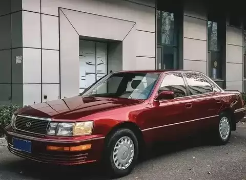 雷克萨斯逆势增长，进口豪车降价潮中独树一帜