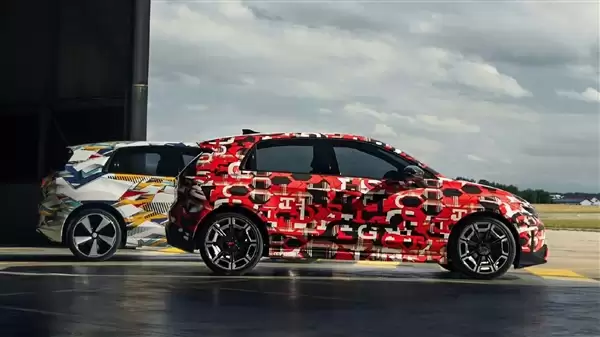 大众全新ID.Polo内饰首发：实体按键管够！