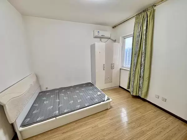 一个半月前曾105.6万成交 成都一凶宅二次转卖26.6万起拍