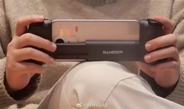 真我Neo8官宣：金属中框+觉醒光环，旗舰性能重塑行业标杆