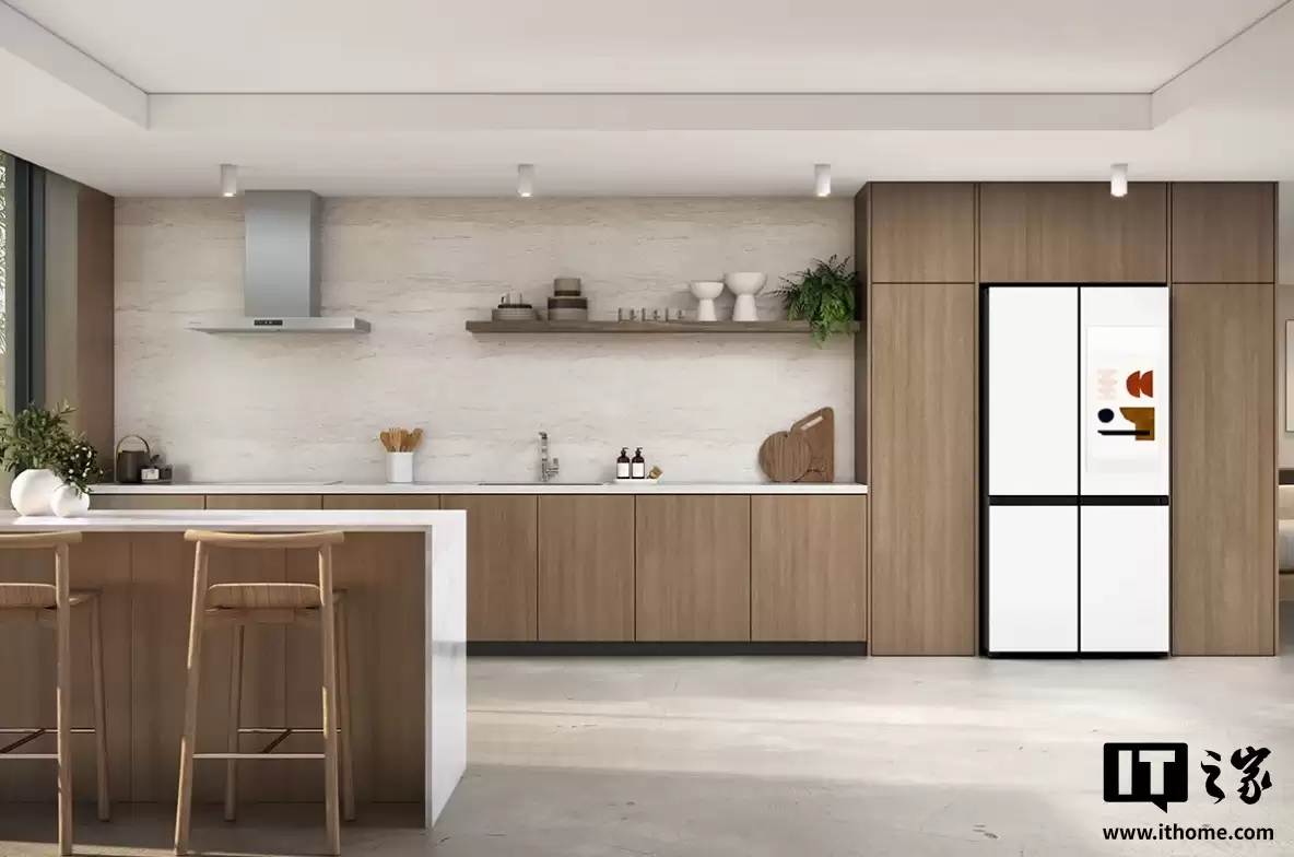 三星 Family Hub 智能冰箱系列 CES 2026 迎升级:支持音控制开关门,解决厨房操作痛点