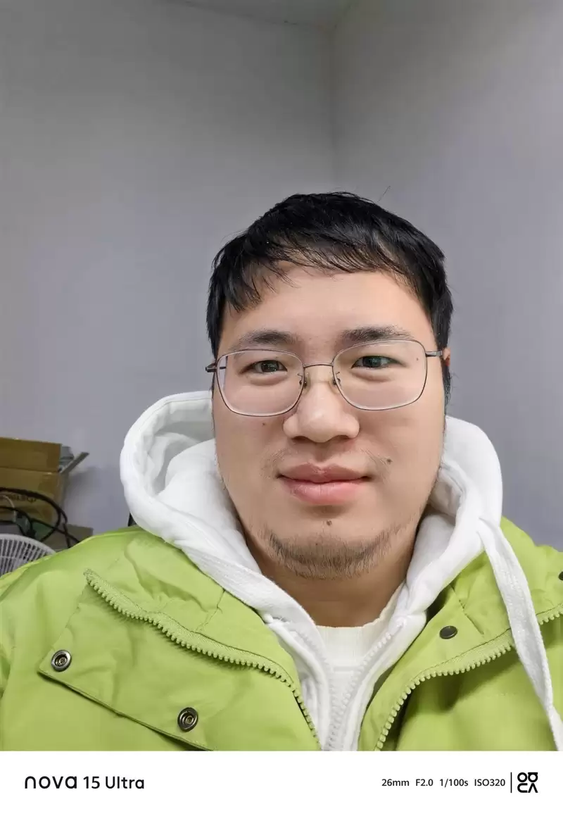 前后双红枫上阵 华为nova 15 Ultra全面评测:年轻人的影像轻旗舰!