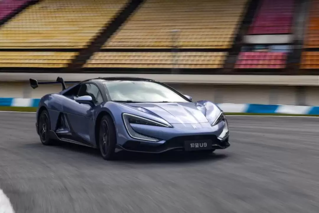 三年破局，凭什么？仰望的“超豪华”突围之路