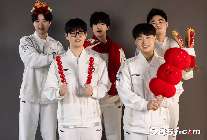 IG 3:0击败JDG夺得2025德玛西亚杯冠军 IG 3:0击败JDG夺得2025德玛西亚杯冠军