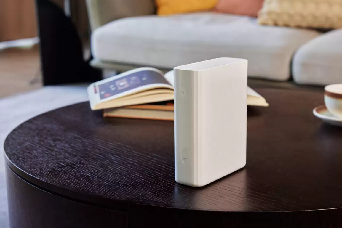 TCL 品牌 CES 2026 产品阵容公开:涵盖 NXTPAPER 70 Pro 手机 、自带无线充电的 5G 路由器 MW517 等