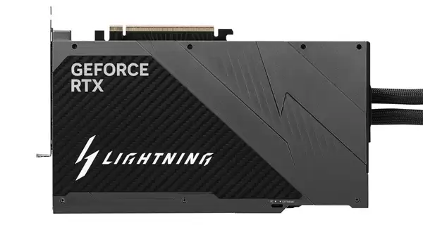 可达1000W的消费级显卡！微星RTX 5090 Lightning Z发布：全球限量1300张