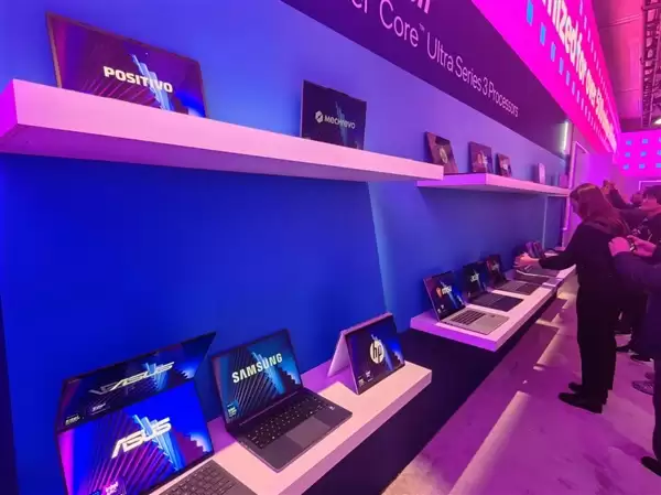 要买笔记本等等!超200款Intel酷睿Ultra 300新机杀到:本月正式开售